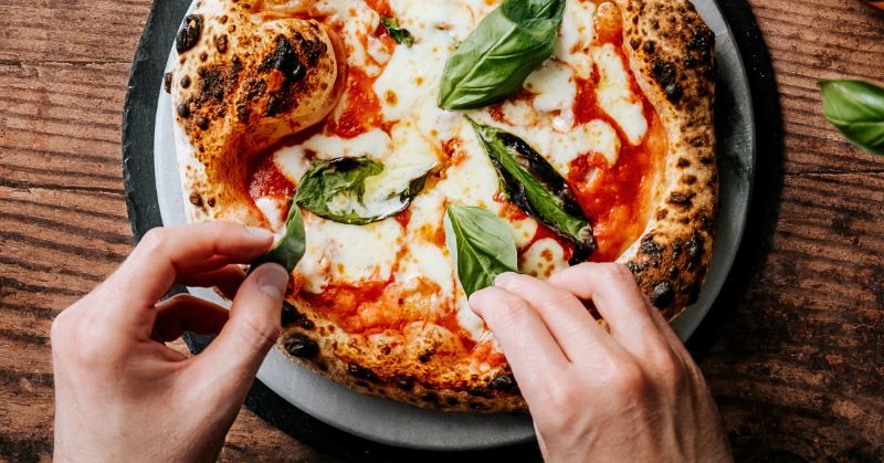 Pizza toppings - Neverland Budapest - Margharita