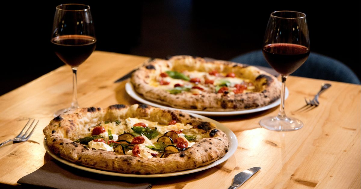 Neverland, shared experience, many taste, pizza