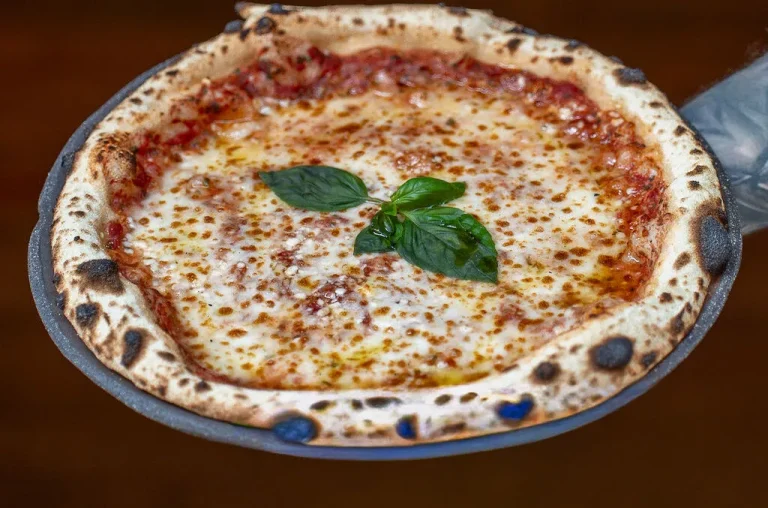 eredeti nápolyi pizza