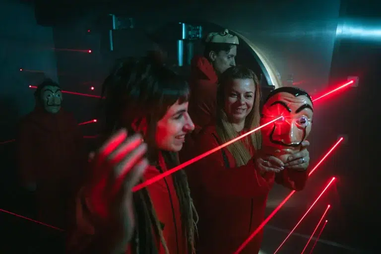 A nagy pénzrablás szabadulószoba a Neverlandben